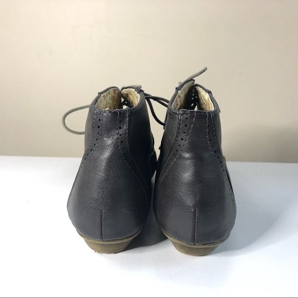 Refresh Gray Boot - Picture 2 of 3